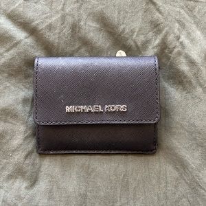 MICHAEL KORS SMALL WALLET
